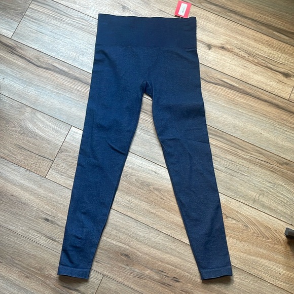 Spanx Active Seamless Track Stripe Leggings S/P - Picture 3 of 5